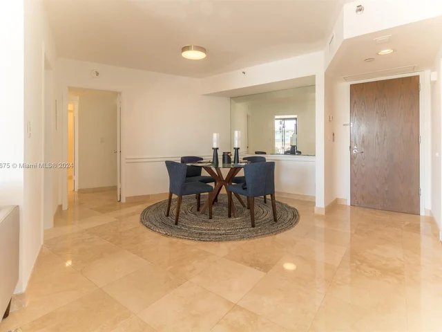 1000 W Island Blvd # 311, Aventura FL 33160