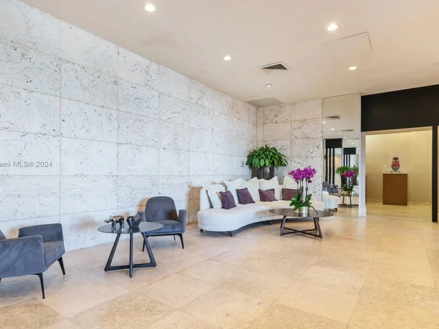 1000 W Island Blvd # 311, Aventura FL 33160