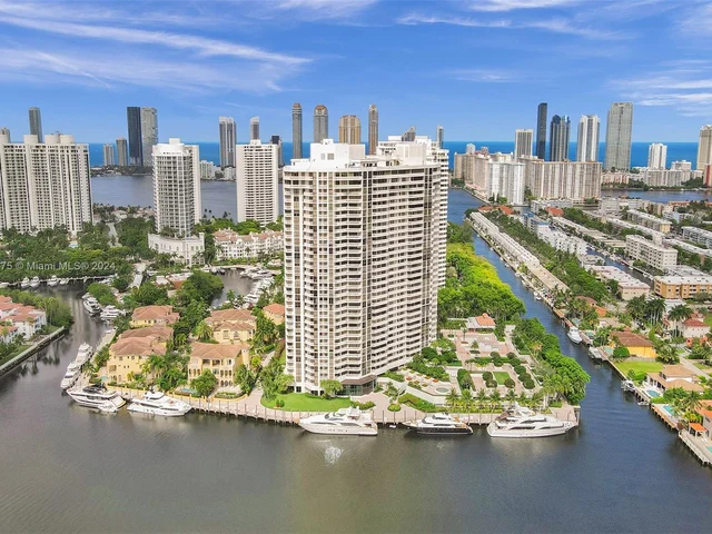 1000 W Island Blvd # 311, Aventura FL 33160