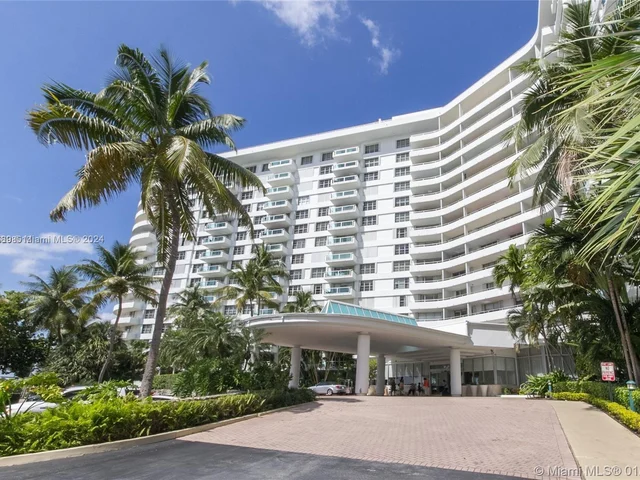 5161 Collins Ave # 1717, Miami Beach FL 33140