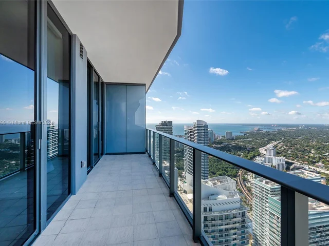 1000 Brickell Plaza # 5906, Miami FL 33131