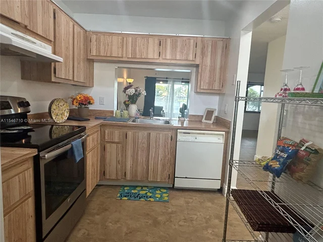 224 NW 106th Ter # 0, Pembroke Pines FL 33026