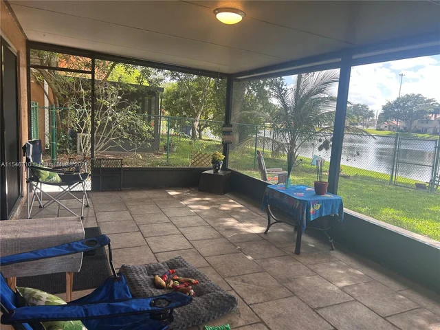 224 NW 106th Ter # 0, Pembroke Pines FL 33026