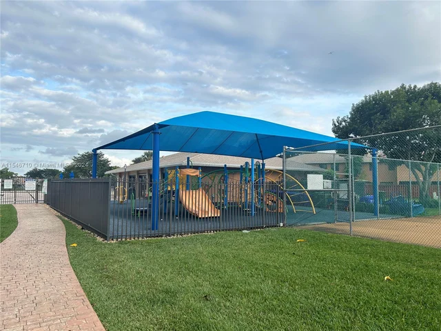 224 NW 106th Ter # 0, Pembroke Pines FL 33026