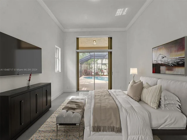 2631 Oakbrook Ln, Weston FL 33332