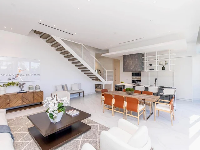 3750 Yacht Club Dr, Aventura FL 33180