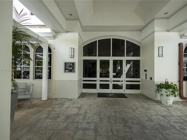 21205 Yacht Club Dr # 901, Aventura FL 33180