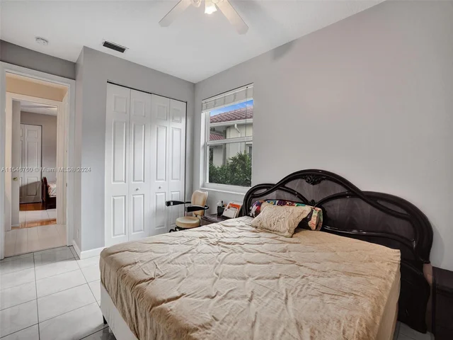 4985 NW 120th Ave, Coral Springs FL 33076