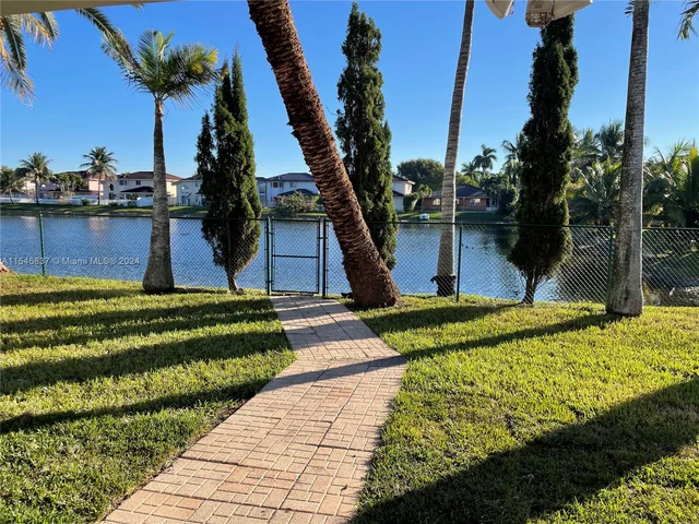 4371 SW 159th Path, Miami FL 33185