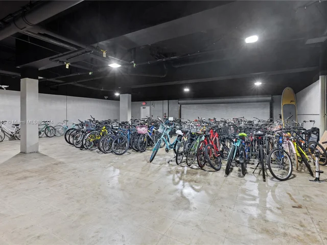 1020 Meridian Ave # 401, Miami Beach FL 33139