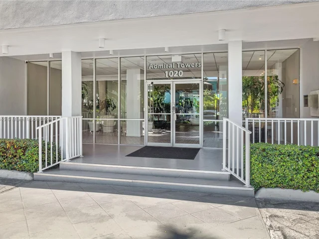 1020 Meridian Ave # 401, Miami Beach FL 33139