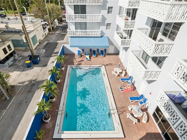 1020 Meridian Ave # 401, Miami Beach FL 33139