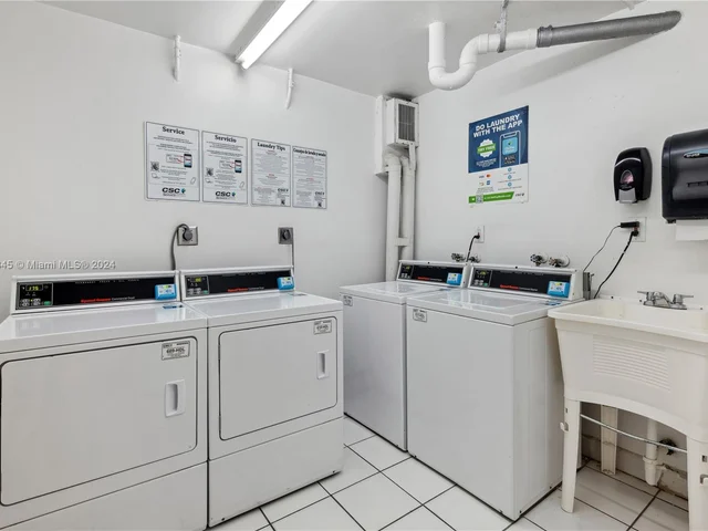 1020 Meridian Ave # 401, Miami Beach FL 33139