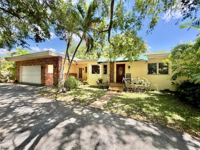 5800 SW 33rd Ave, Hollywood FL 33312