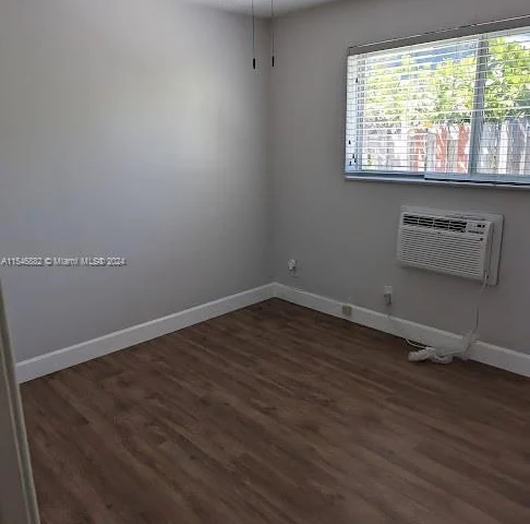 1812 NE 11th Ave # 3, Fort Lauderdale FL 33305