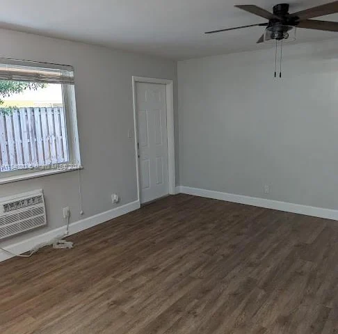 1812 NE 11th Ave # 3, Fort Lauderdale FL 33305