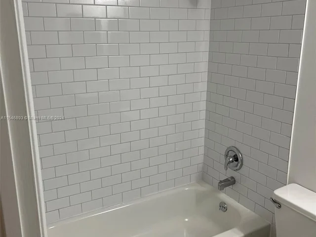 1350 SE 3rd Ave # 108, Dania Beach FL 33004