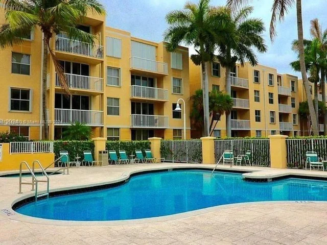 1350 SE 3rd Ave # 108, Dania Beach FL 33004