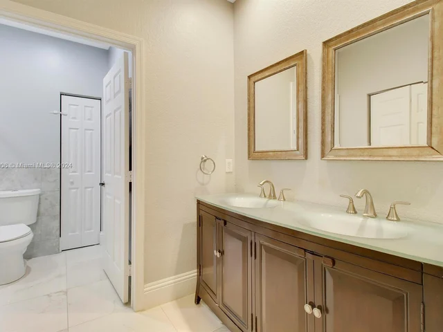 6424 Egret Ave, Coconut Creek FL 33073