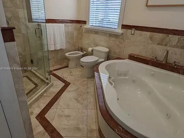 1401 SW 15th St, Miami FL 33145