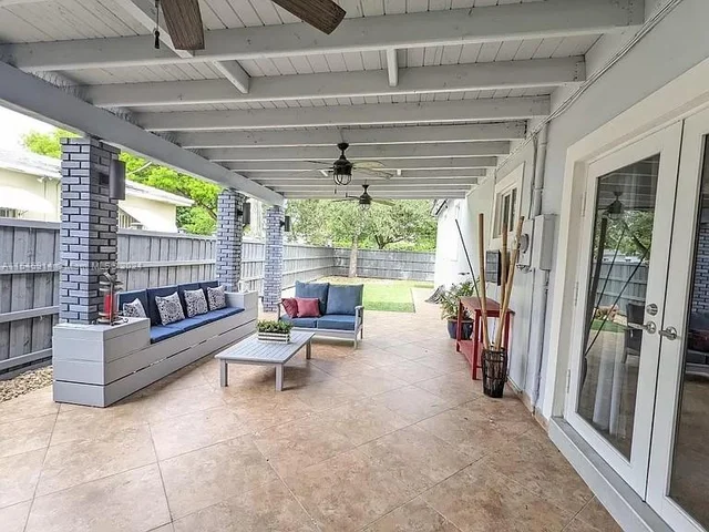 1401 SW 15th St, Miami FL 33145