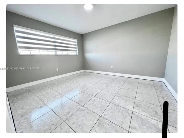 11840 NE 19th Dr # 28, North Miami FL 33181