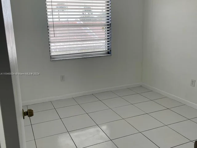 15280 SW 80th St # 11, Miami FL 33193