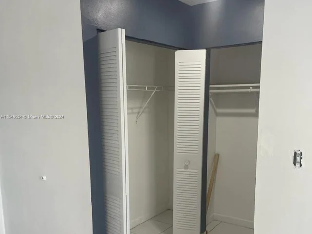 15280 SW 80th St # 11, Miami FL 33193