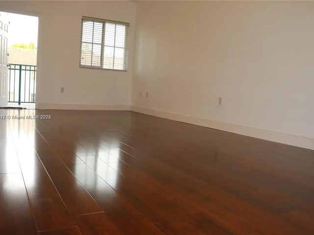 2910 SE 13th Rd # 44, Homestead FL 33035