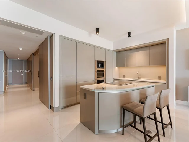 18975 Collins Ave # 1403, Sunny Isles Beach FL 33160