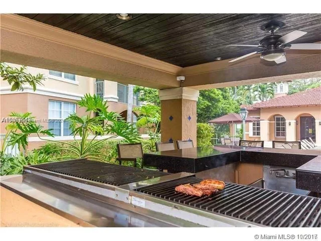 19701 E Country Club Dr # 205, Aventura FL 33180