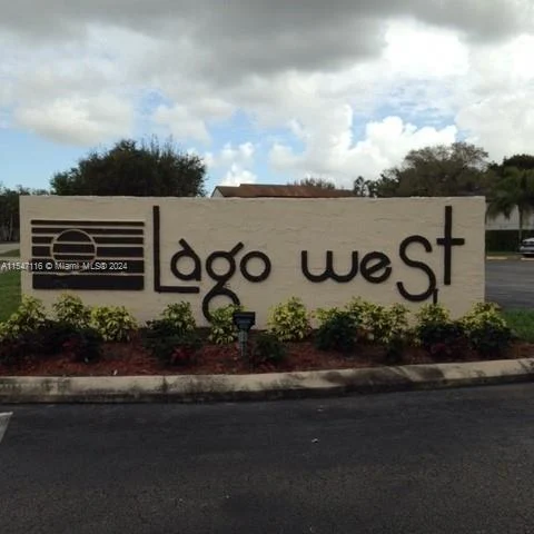 450 Commodore Dr # 315, Plantation FL 33325