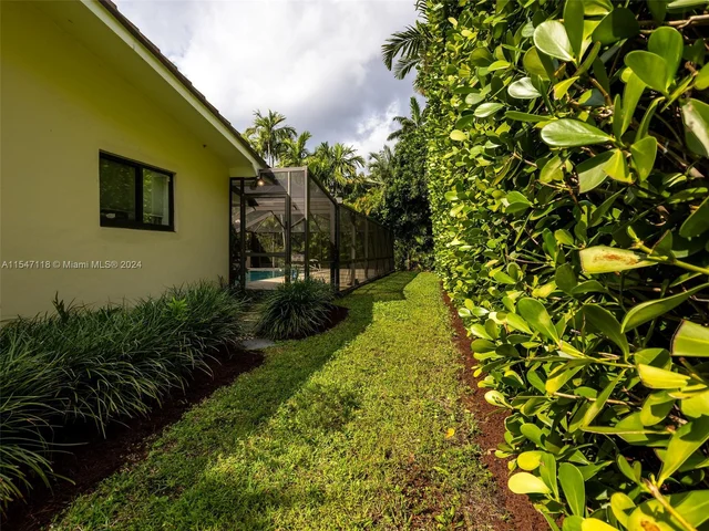 145 S Prospect Dr, Coral Gables FL 33133