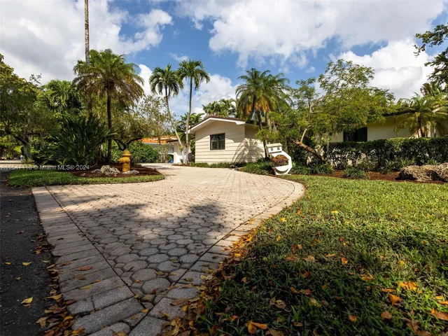145 S Prospect Dr, Coral Gables FL 33133