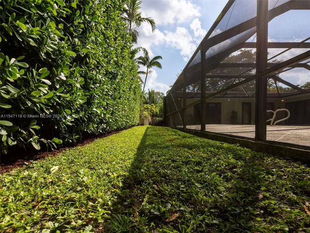 145 S Prospect Dr, Coral Gables FL 33133