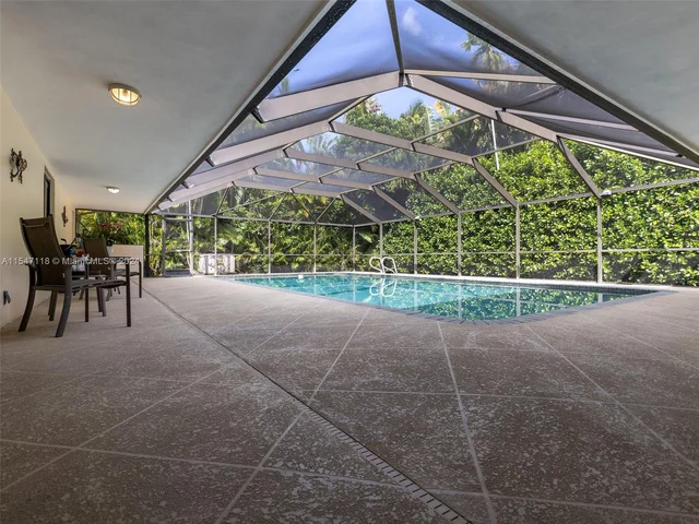 145 S Prospect Dr, Coral Gables FL 33133