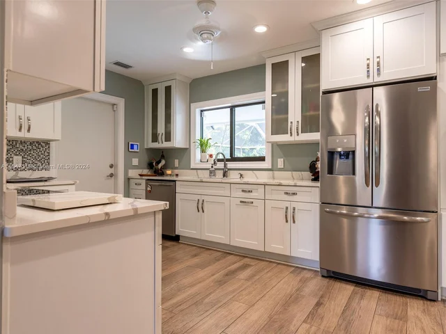 145 S Prospect Dr, Coral Gables FL 33133