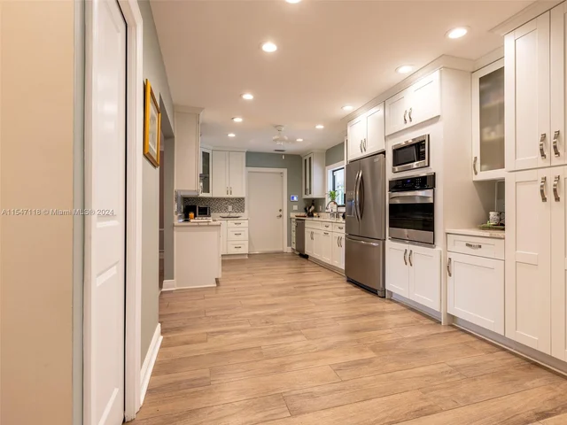 145 S Prospect Dr, Coral Gables FL 33133