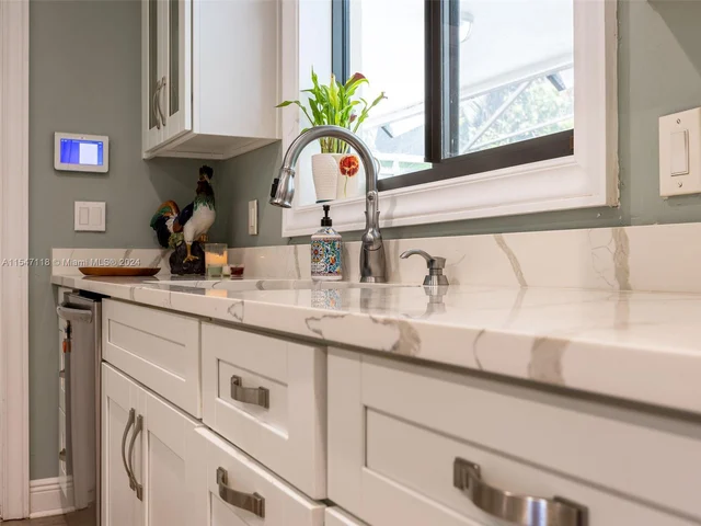 145 S Prospect Dr, Coral Gables FL 33133