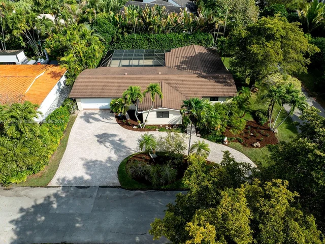 145 S Prospect Dr, Coral Gables FL 33133