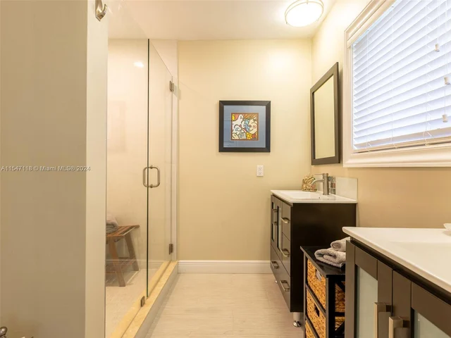 145 S Prospect Dr, Coral Gables FL 33133