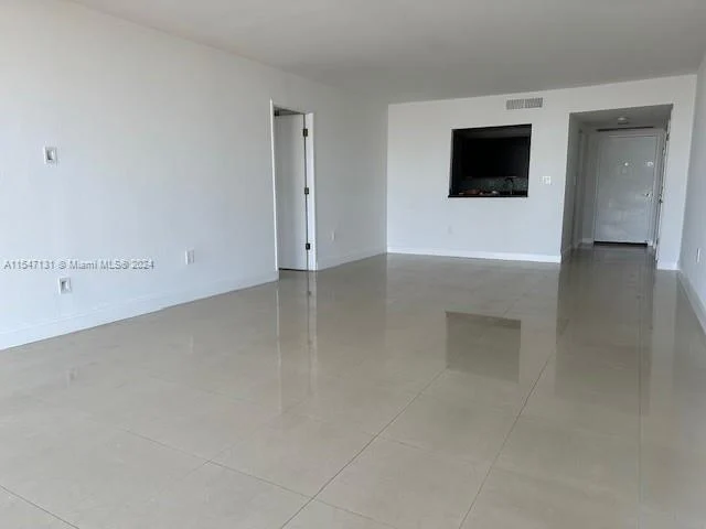 3701 N Country Club Dr # 1709, Aventura FL 33180