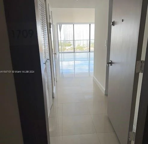 3701 N Country Club Dr # 1709, Aventura FL 33180