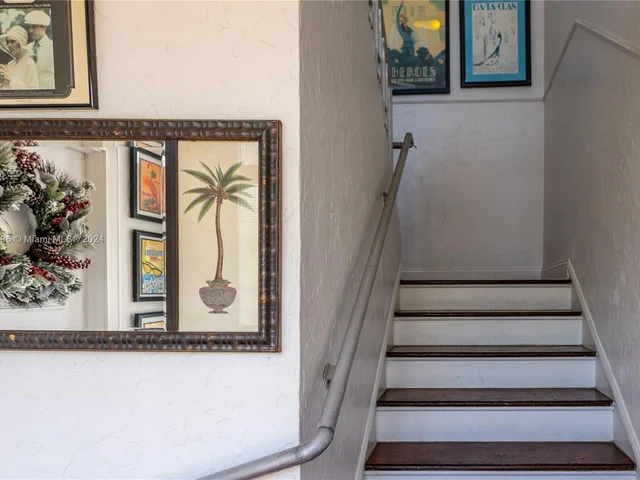 928 Euclid Ave # 1, Miami Beach FL 33139