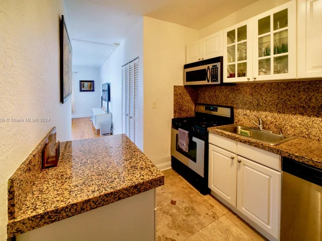 928 Euclid Ave # 1, Miami Beach FL 33139