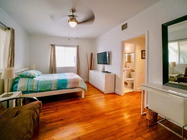 928 Euclid Ave # 1, Miami Beach FL 33139