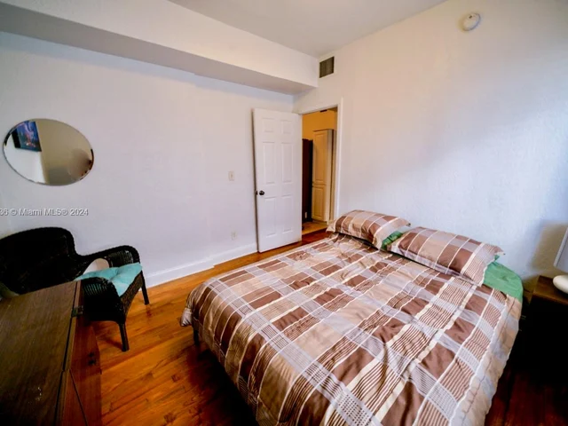 928 Euclid Ave # 1, Miami Beach FL 33139