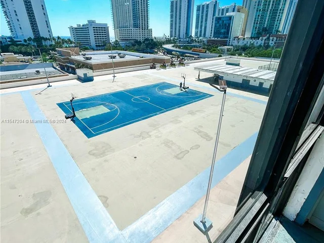 16919 N Bay Rd # 311, Sunny Isles Beach FL 33160