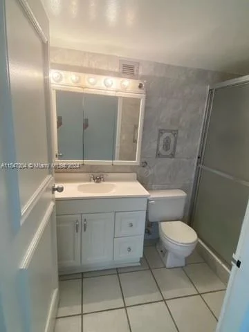 16919 N Bay Rd # 311, Sunny Isles Beach FL 33160