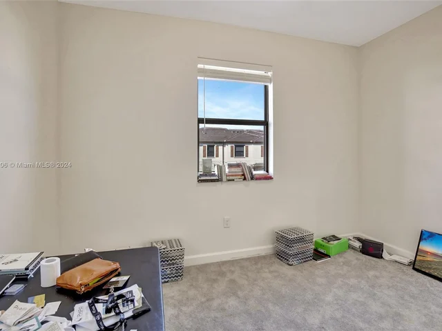 10010 SW 231st Ln, Miami FL 33190